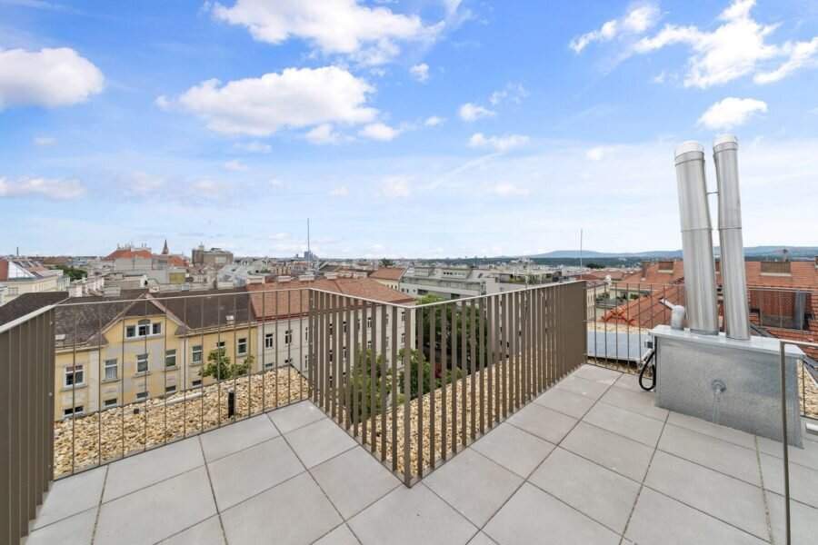 ERSTBEZUG ! Exklusives 148 m² Dachwohnung mit 3 Terrassen in generalsaniertem Gebäude (Top 21)