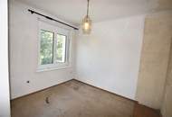 Renovierungsbedürftig mit Loggia und toller Anbindung in thermisch saniertem Gebäude