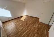 Minimaler Preis für maximalen Komfort: hochwertig sanierte Singlewohnung begeistert mit sonniger Raumaufteilung und herrlich ruhiger Grünlage am Stadtrand von Steyr!