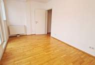 INNSTASSE, gepflegte 87 Neubau-Maisonette, 2 Zimmer, Komplettküche, Wannenbad, Parketten, 4. Liftstock