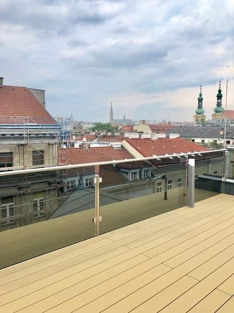 EXZELLENTE 3-Zimmer Dachgeschoß-Wohnung mit Terrasse - Top Lage - Servitenviertel - Roßauer Lände !