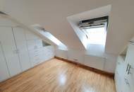 Hochwertige Altbauwohnung mit Balkon in Toplage in Graz Eggenberg