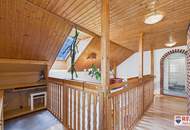 Rustikaler Charme trifft moderne Technik – Einfamilienhaus mit Galerie in Toplage Strasshof