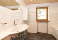 „Ferienzauber“ Traumhaftes Ferienhaus mit Pool in idyllischer Lage von Pfarrwerfen