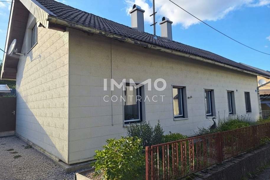 Charmantes Haus mit Nebengebäuden und liebevoll gestaltetem Garten, Haus-kauf, 259.000,€, 4901 Vöcklabruck