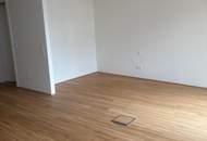 Erstbezug - Studio mit grossem Balkon