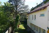 FÜR SINGLES ODER PAARE MIT FIXEM EINKOMMEN - GROSSZÜGIGE WOHNUNG MIT TERRASSE