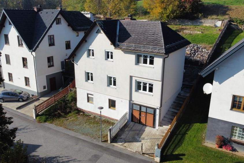 FAMILIENHAUS IN GRÜNRUHELAGE & SCHÖNEM AUSBLICK MIT POTENZIAL, Haus-kauf, 190.000,€, 2851 Wiener Neustadt(Land)