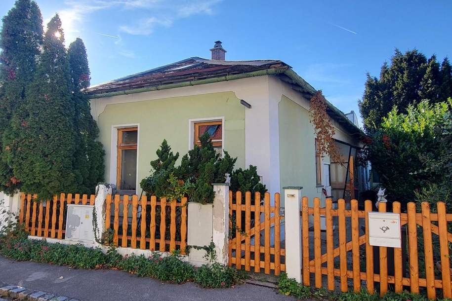 KLEINES JAHRHUNDERTWENDEHAUS IN VERKEHRSBERUHIGTER LAGE IN BADEN, Haus-kauf, 395.000,€, 2500 Baden