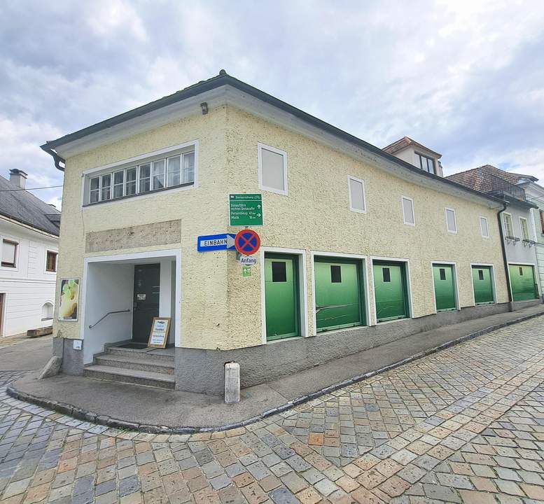 MITTEN IN DER WACHAU - WOHNEN & ARBEITEN