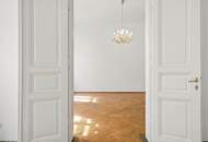 Elegant 4-room apartment located in the embassy quarter!