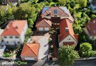 Mondäne Residenz mit Gästehaus + 4 Garagen