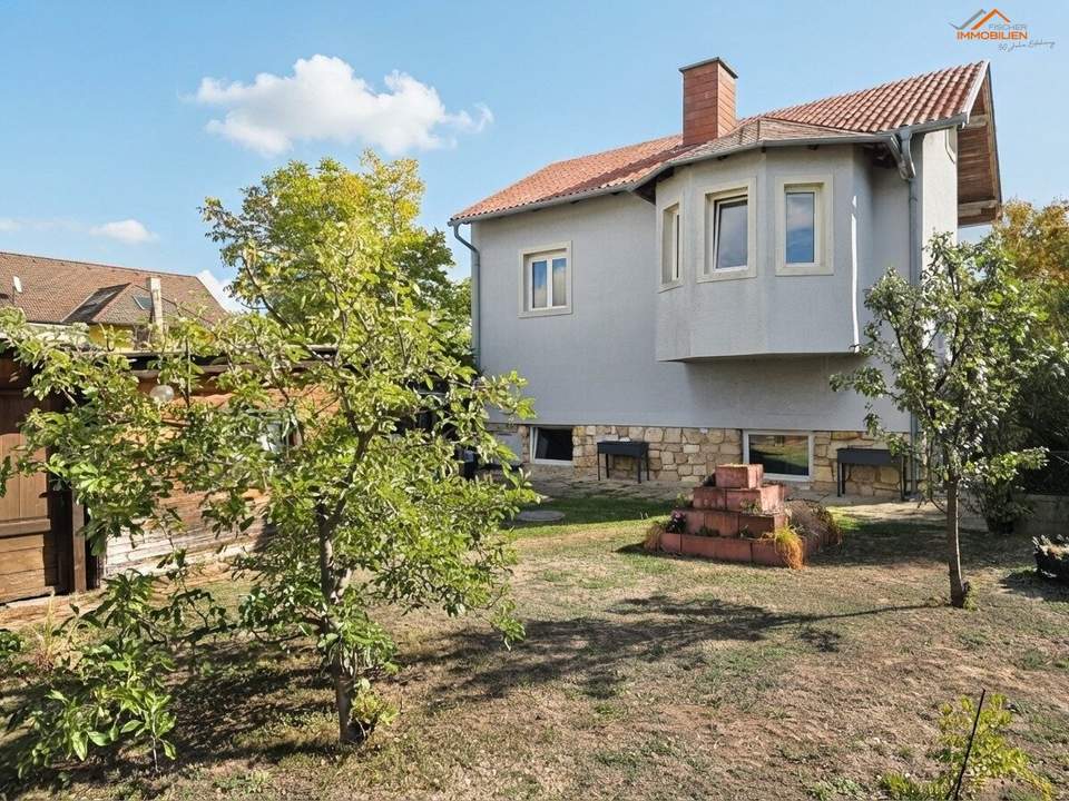 Haus mit sonnigem Garten und Gestaltungspotenzial in Bad Fischau-Brunn