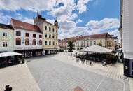 Repräsentativer Erstbezug! Bürofläche am Hauptplatz | 4 lichtdurchflutete Zimmer | Terrasse im Innenhof | Klimaanlage