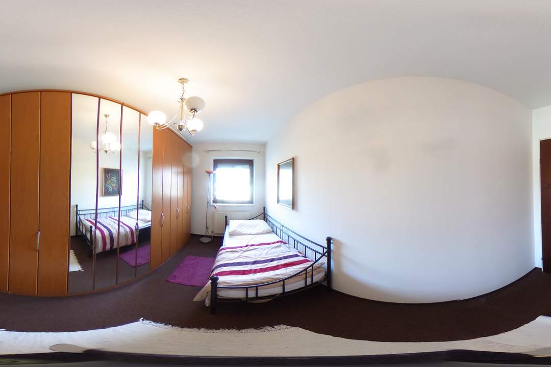 PREISREDUKTION! Äußerst gepflegte, großzügige helle Wohnung!