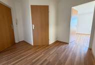 Urbanes Wohnen am Waldmüllerpark – Stilvolle 2-Zimmer-Wohnung mit Fernblick