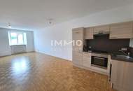 ** NEUER PREIS ** 2-Zimmer-Wohnung in bester Innenstadtlage von Wels