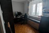 Möblierte Südseitige 3 Raumwhg. mit Balkon