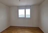 Neubauwohnung mit großer Loggia / Deckenkühlung / 1.OG // Ab JULI!!