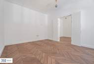 Attraktive 3-Zimmer-Stilaltbauwohnung mit Terrasse, Loggia und exklusivem Hofanteil