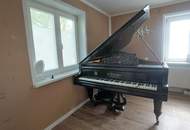 Bauernhaus mit Nebengebäude und Feldern in Durchham