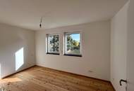"Einziehen und den Sommer im eigenen Haus mit Terrasse und Garten genießen"
