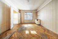 Sanierungsbedürftiger Altbau mit Potenzial: 74 m² in ruhiger Innenhoflage zur freien Gestaltung