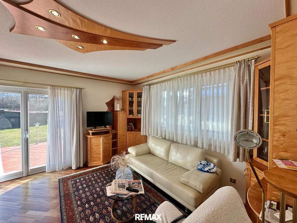 A5-Nähe! Hübscher Bungalow - ideales Wochenendhaus