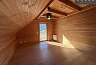 | BLOCKHAUS MIT NATURPOOL UND TRAUMHAFTEN GEBIRGSBLICK | SONNIGE LAGE AM FUSS DES SCHAFBERGS |