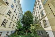 NEU! Stilaltbau im Schottenfelder Hof! Hofseitige Ruhelage mit Grünblick!