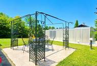 Exklusive Architektenvilla auf außergewöhnlichem Eigengrund in begehrter Grünlage am Laaer Berg