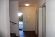 Preisreduziert - Moderne Doppelhaushälfte mit PV-Anlage, Terrasse und Garten !