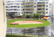 Ruhelage im Kirschblütenpark