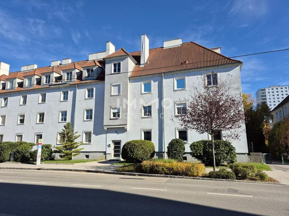 Generalsanierte Familienwohnung in zentraler Lage!!