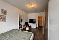 Helle 6-Zimmer-Wohnung mit 2 Balkonen, 2 Bädern und Kamin