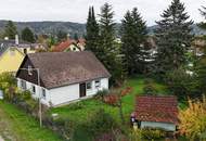 Großzügiges Eckgrundstück in familienfreundlicher Wohngegend - mit bestehendem Gebäude - viel Potenzial !