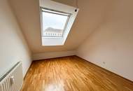 Entzückende Dachgeschosswohnung in Zentrumsnähe!