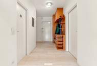 Große modernisierte Wohnung in zentraler Lage