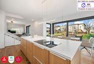 Modernes Architektenhaus mit Garten &amp; Spa-Badezimmer