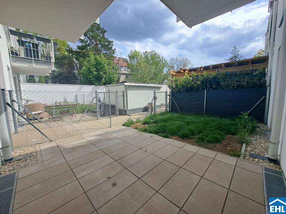 2-Zimmer-Wohntraum mit Eigengarten und Terrasse!
