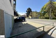 Perfekt geschnittene DG-Singlewohnung mit Terrasse und Garage in Wien Mauer