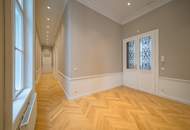 Prachtvoller, neu sanierter 202m² Stilaltbau mit 3 Balkonen