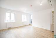 Erstbezug nach Sanierung: Schöne 2 Zimmer-Wohnung mit Loggia und Top-Anbindung