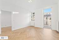 Erstbezug nach Sanierung: Altbau-Charme trifft modernen Wohnkomfort mit Balkon