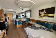 NEUBAU IN SONNIGER RUHELAGE MIT GROßZÜGIGEM BALKON &amp; ANKLEIDEZIMMER