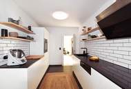 Bestlage mit Ausblick: Dieser hervorragend gelegene Bungalow begeistert durch seine exklusive Position und einen unvergleichlich schönen Fernblick!