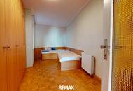 Sanierungsbedürftige Wohnung im 3. Liftstock nahe Bezirksgericht Döbling und Rudolfinerhaus
