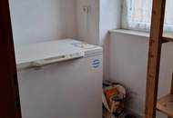 Stilvolles Wohn-Bauernhaus mit Nebengebäuden und Grüngarten!