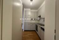 SONNIGES &amp; MODERNES TERRASSENDACHGESCHOSS