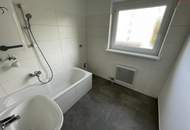 Lichtdurchflutete 77 m² Wohnung mit Balkon in ruhiger Lage !!!